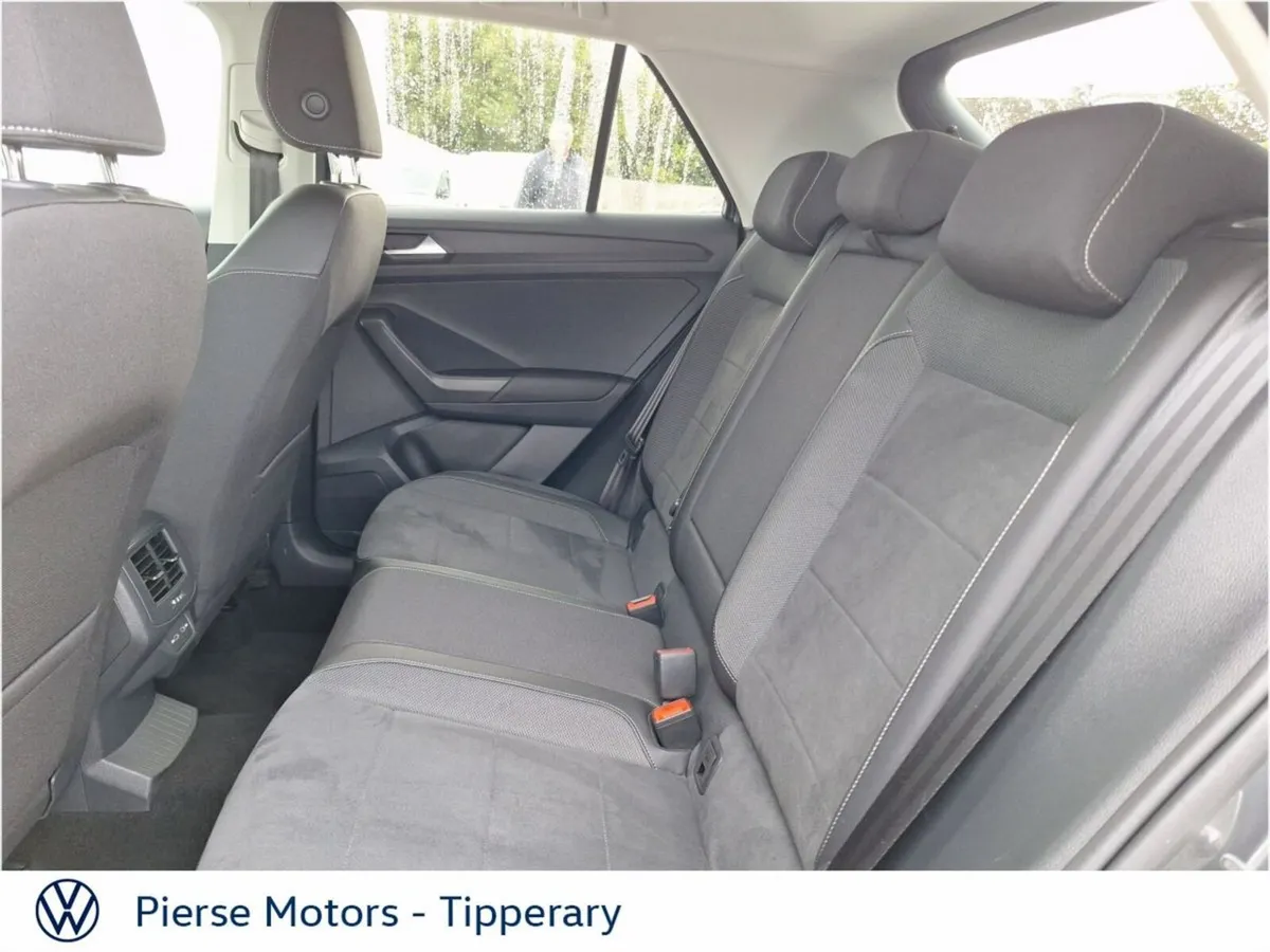 Volkswagen T-Roc 1.5 TSI 150HP DSG Style - Image 6