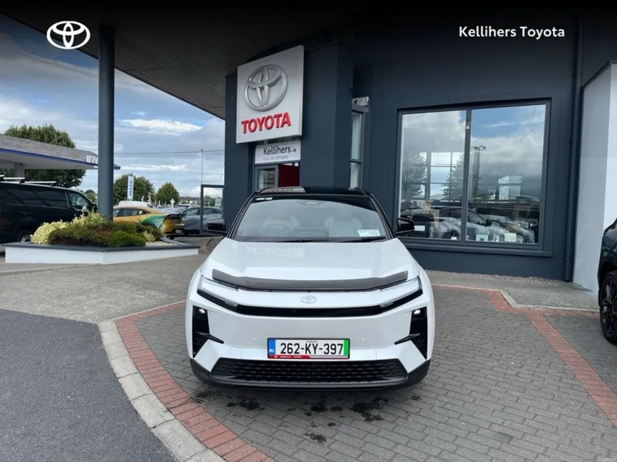 Toyota C-HR+ PREMIER - Image 5