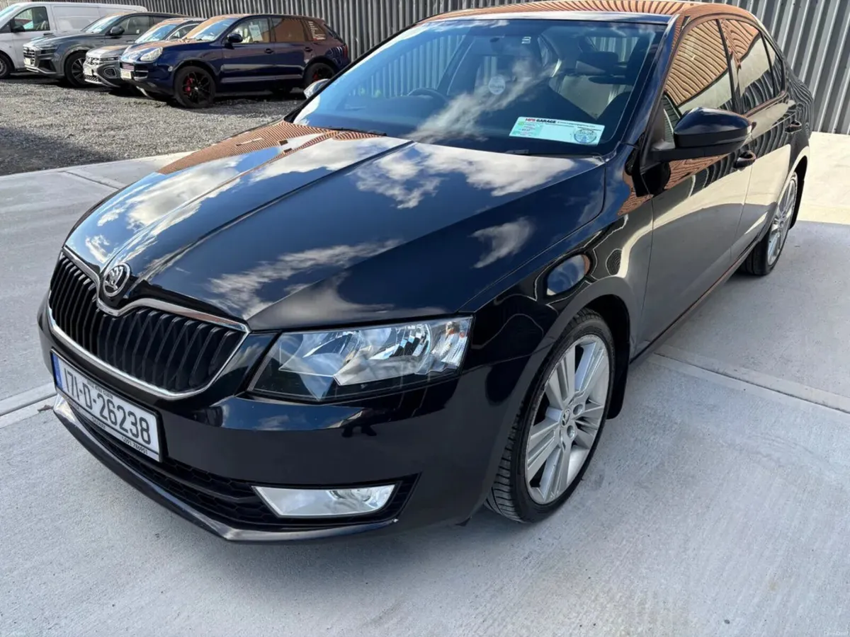 2017 Skoda Octavia AMBITION 1.6 TDI DSG - Image 2