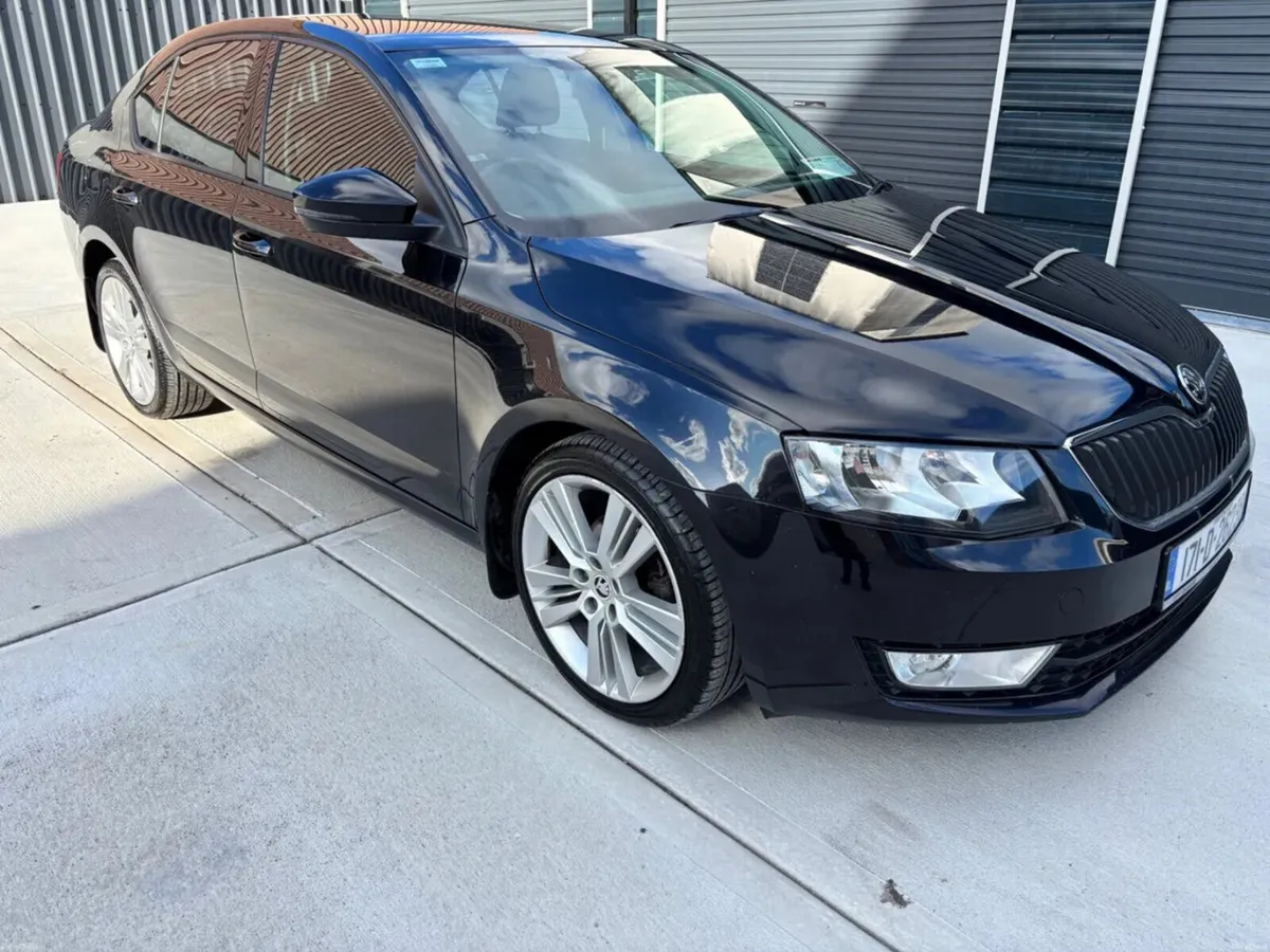 2017 Skoda Octavia AMBITION 1.6 TDI DSG - Image 6