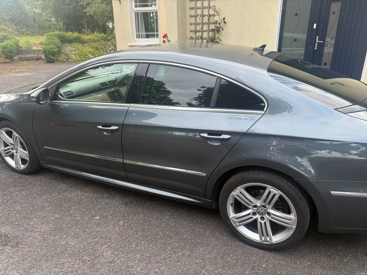 2015 Passat CC R-Line - Image 5