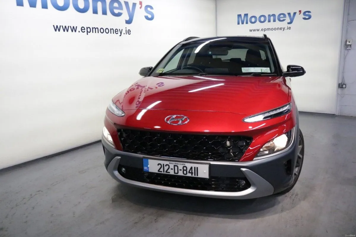 Hyundai KONA Hybrid Executive 1.6L Petrol Compact - Image 2
