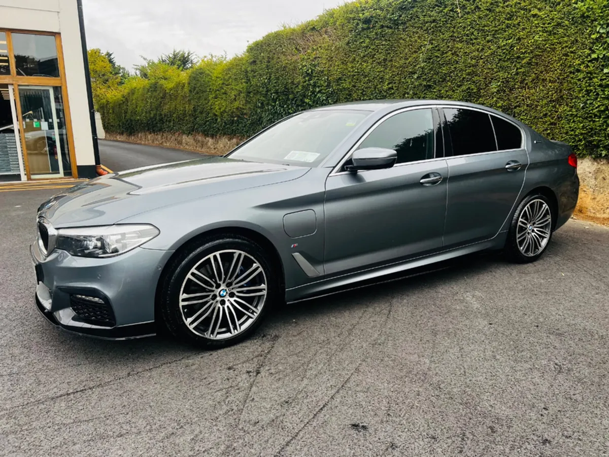 BMW 5-Series FINANCE AVAILABLE - Image 6