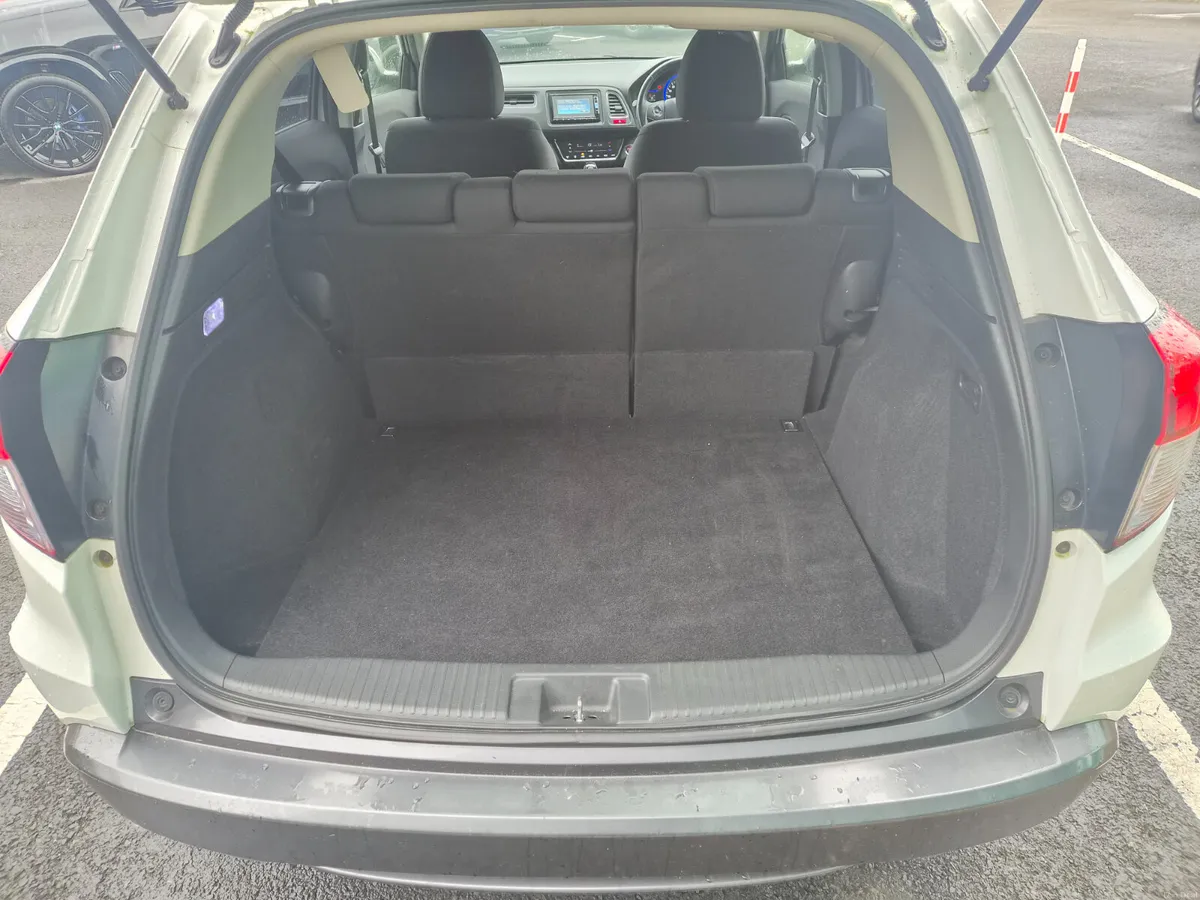 Honda Vezel 2014 1.5L Petrol Hybrid Auto - Image 5