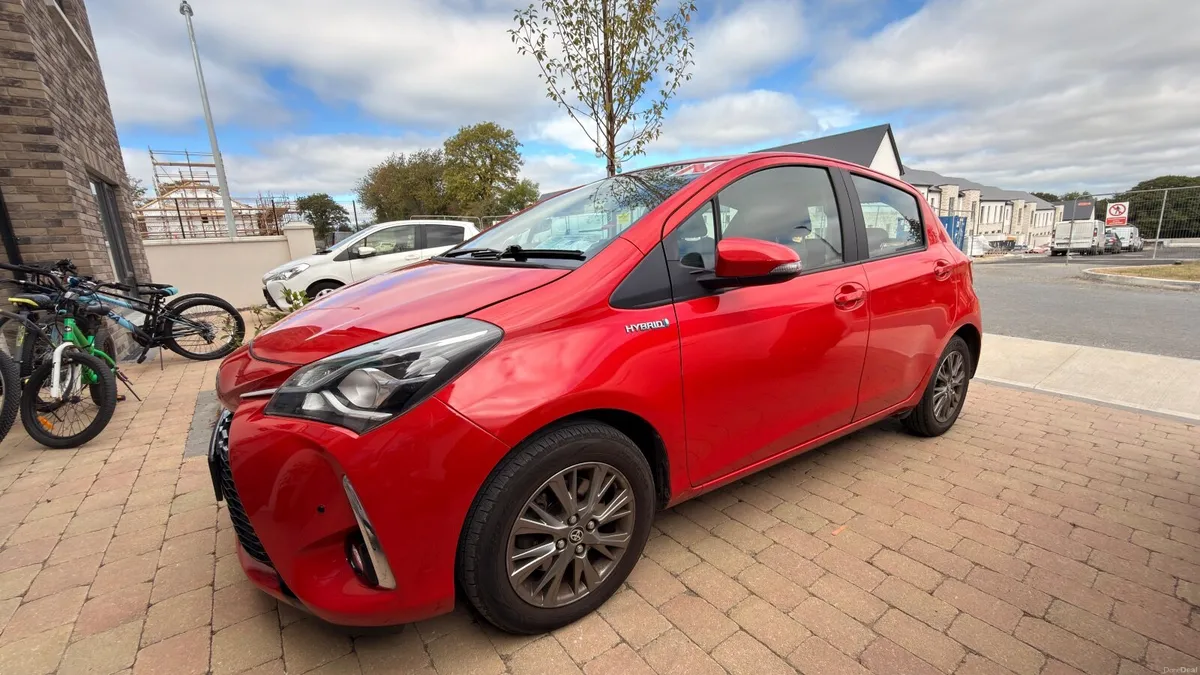 Toyota Yaris 1.5 Ltr ICON TECH HYBRID 5DR Auto - Image 6