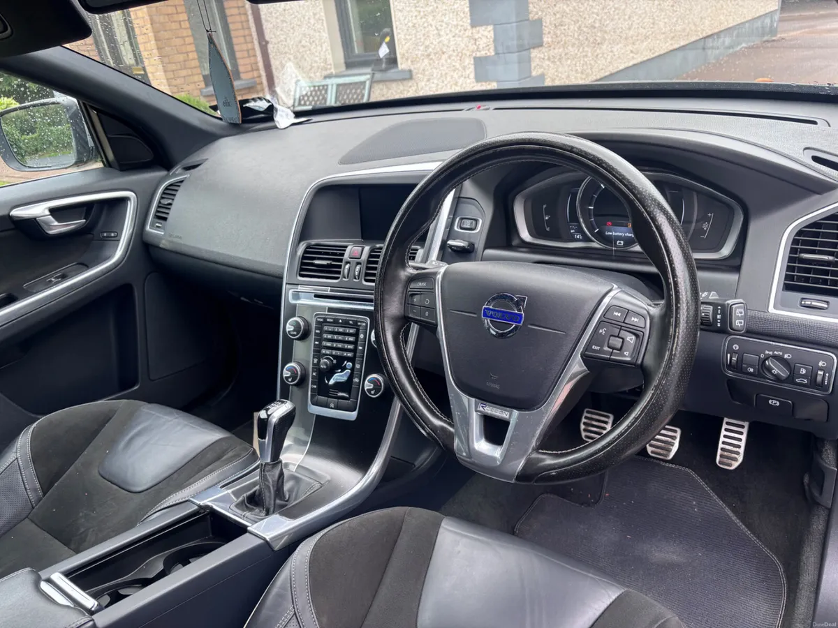 Volvo XC60 2015 - Image 6
