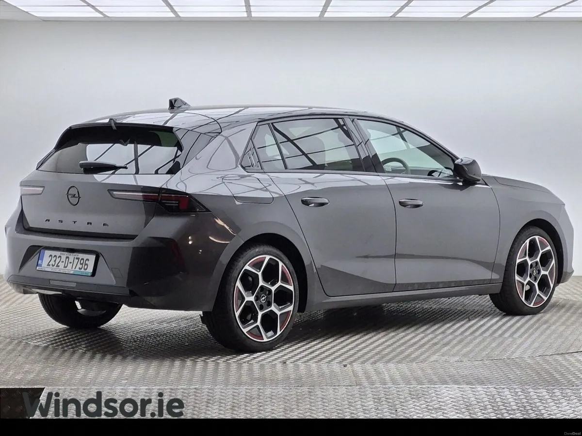 Opel Astra GS 1.2 Turbo 130PS 8 Speed Auto - Image 2
