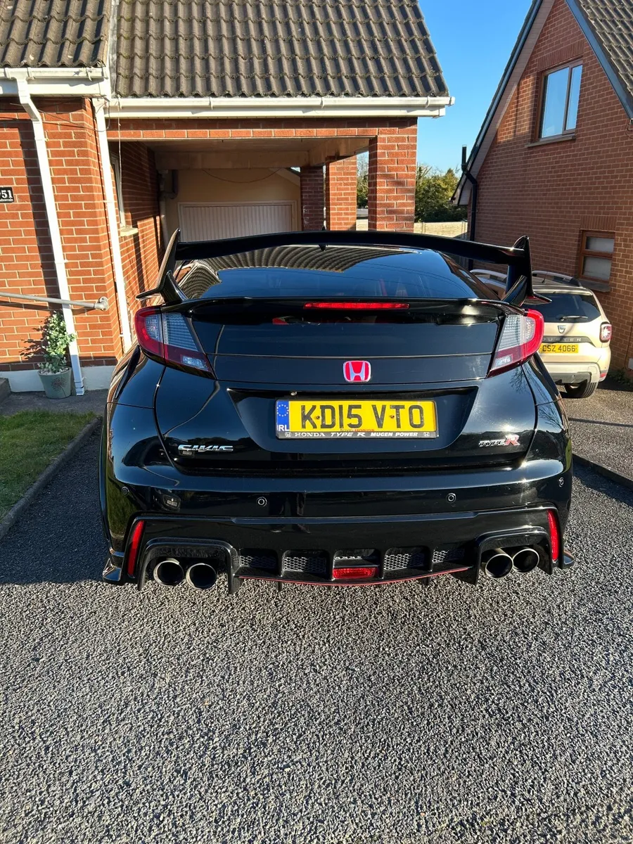 Honda Civic 2015 - Image 3