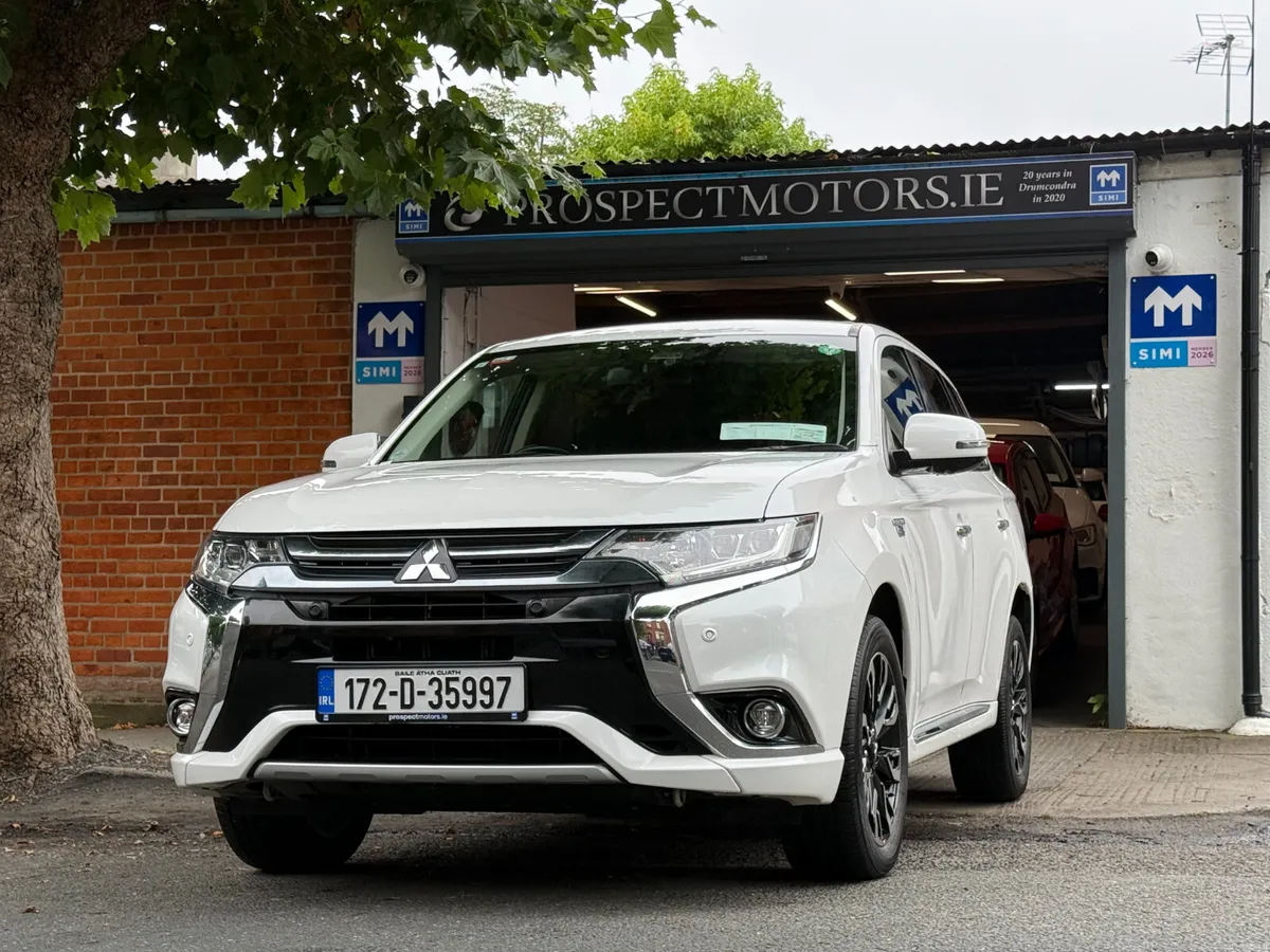 Mitsubishi Outlander 2017 - Image 1