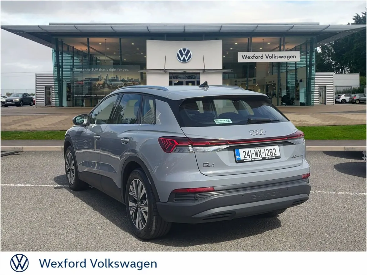 Audi Q4 e-tron 40 Advanced 4dr 204HP - Image 3