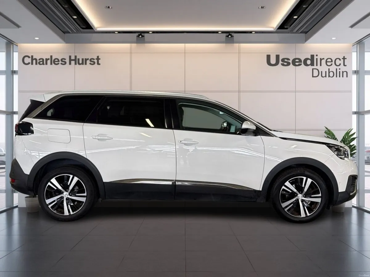 Peugeot 5008 1.2 PureTech 130bhp  Auto Allure - Image 3