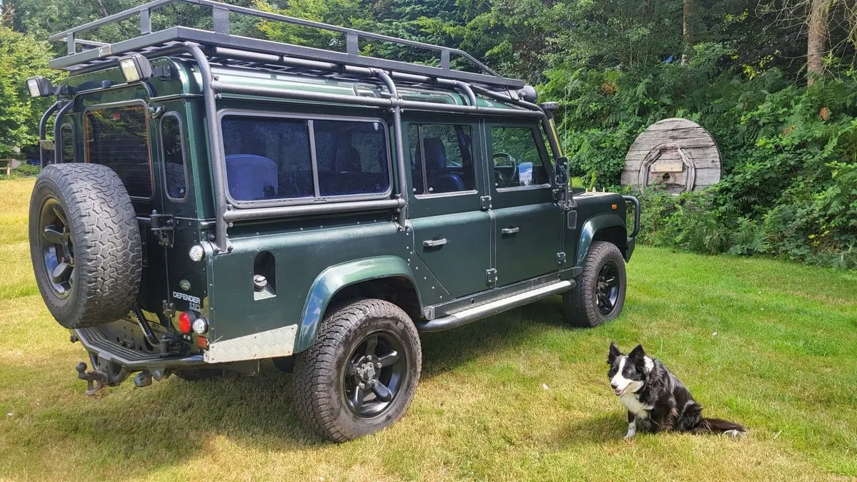 Land Rover Defender 110 One owner from new - Image 3