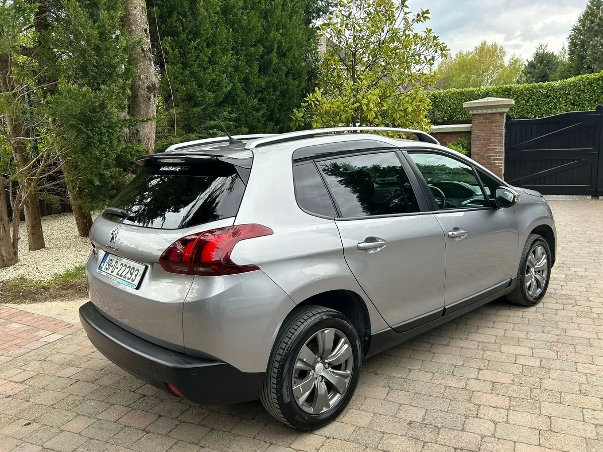 Peugeot 2008 1.2 ACTIVE 2019 - Image 2