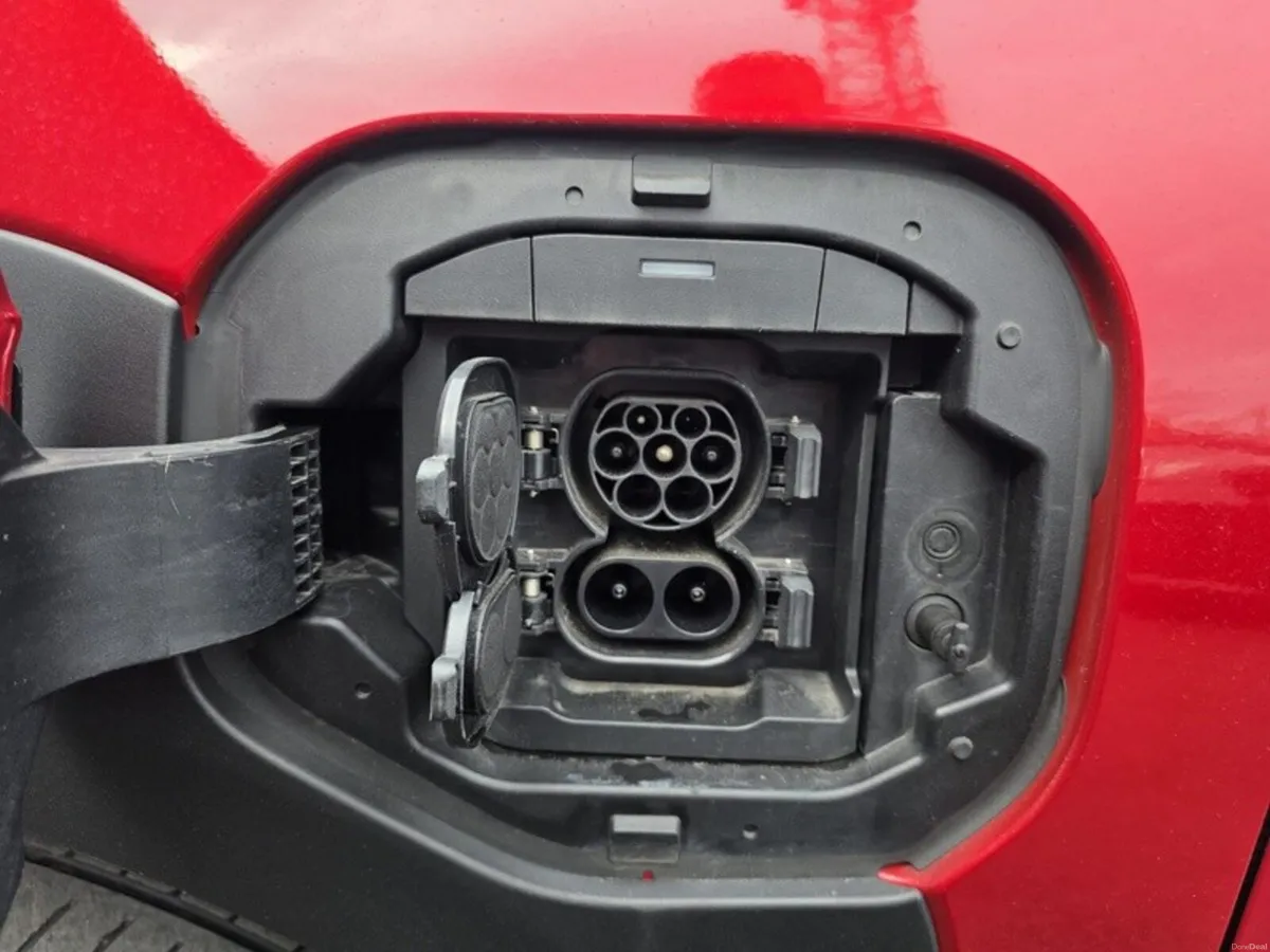 Toyota bZ4X EV Sport 5dr ''Toyota Dealer'' - Image 6