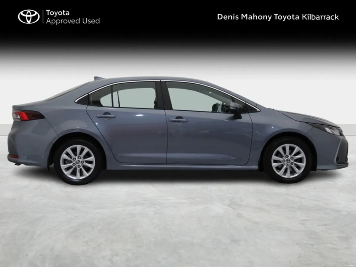 Toyota Corolla LUNA SALOON - Image 3