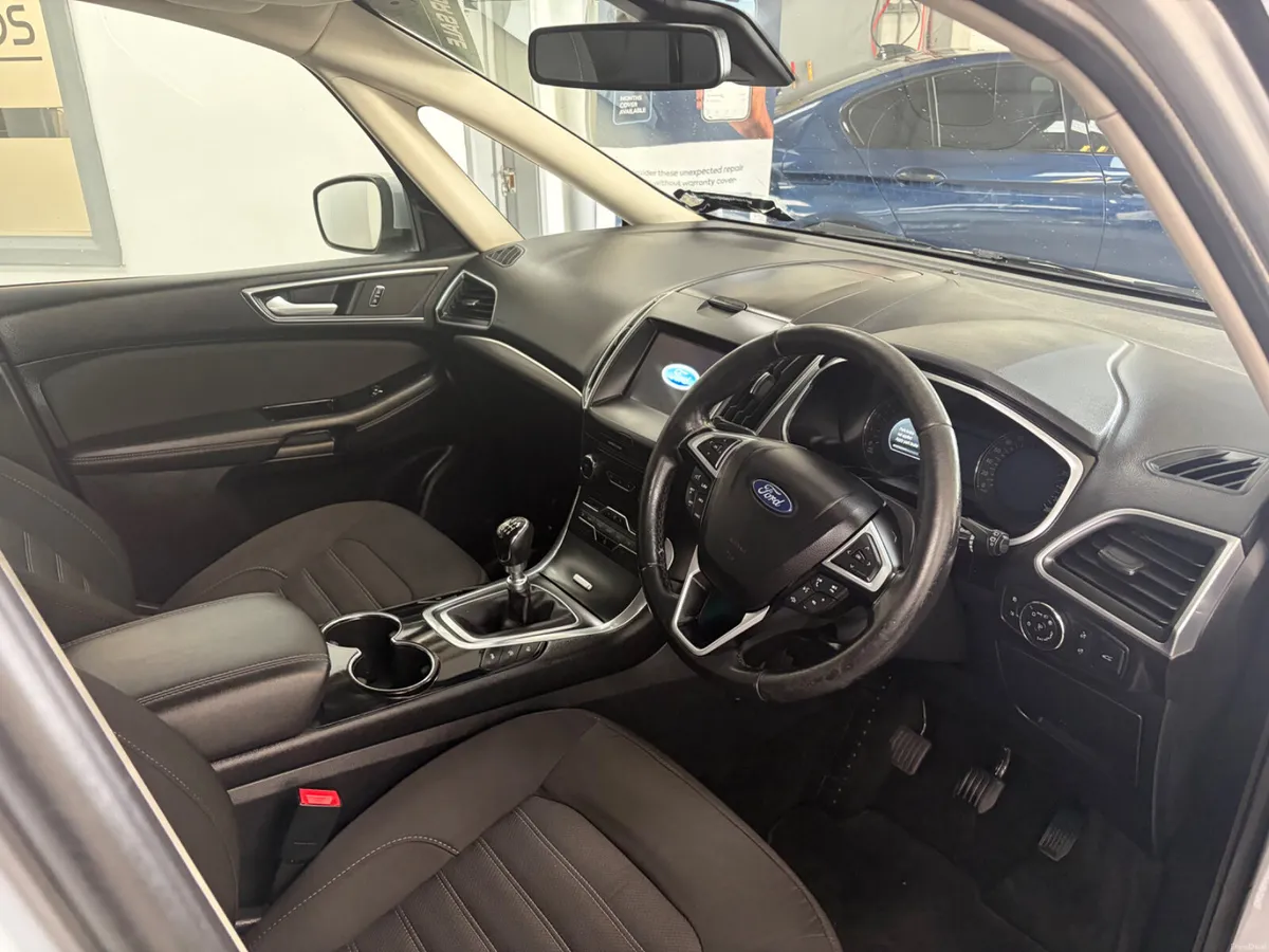 Ford Galaxy 2019. 2.0TDI  TITANIUM - Image 4