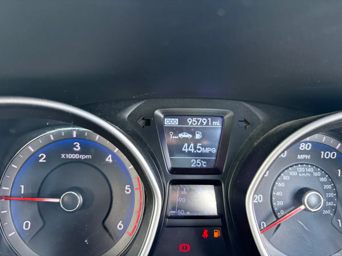 Hyundai i30 2012 New NCT - Image 6