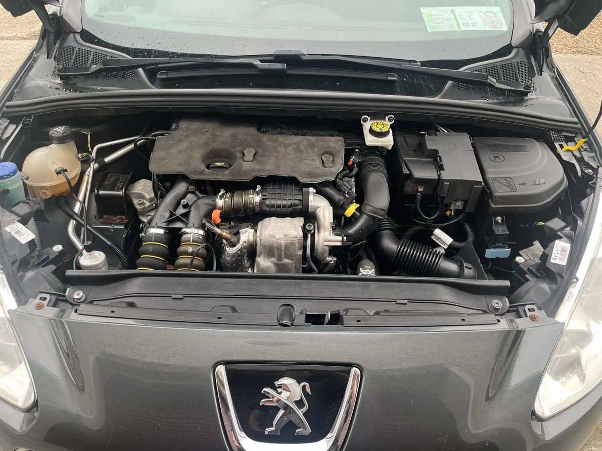 Peugeot 308 - Image 6