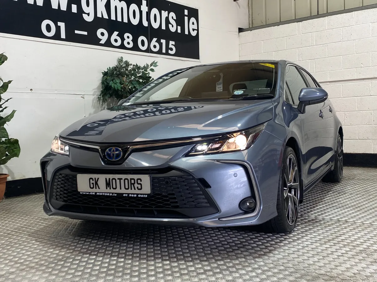 Toyota Corolla 2023//HYBRID///SOL//FINANCE/// - Image 2