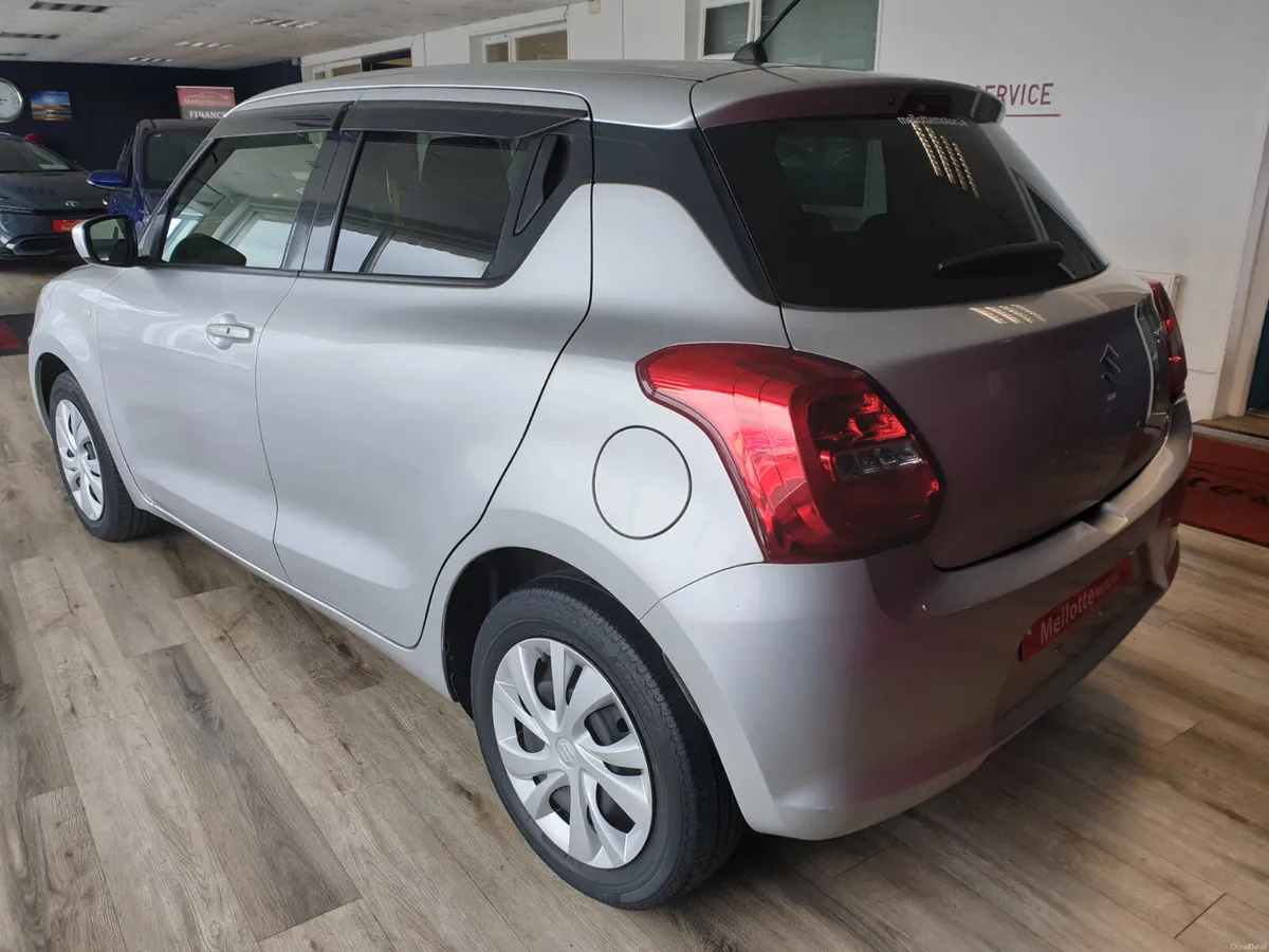 SUZUKI SWIFT 1.2 AUTO**ONLY 27000 KMS** - Image 6