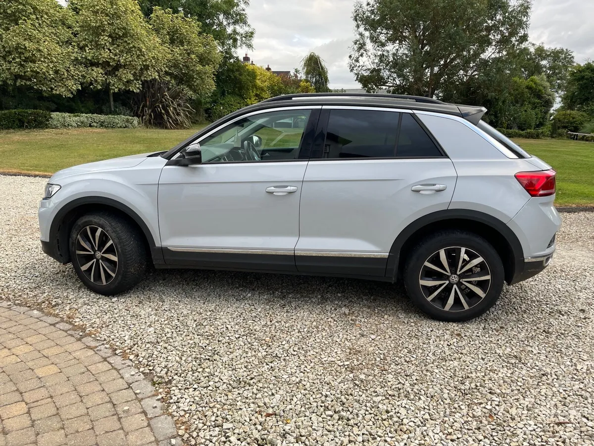 Volkswagen T-Roc 2018 - Image 3