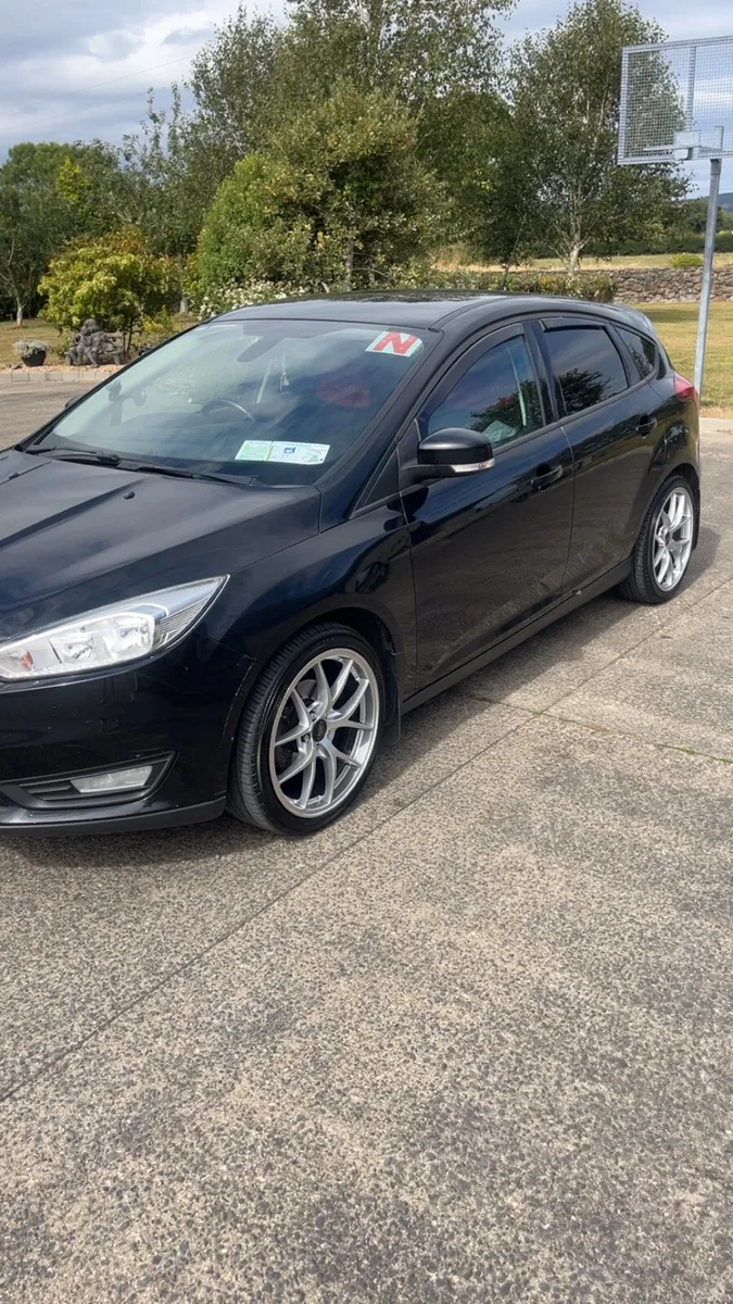 2015 Ford Focus - Image 2