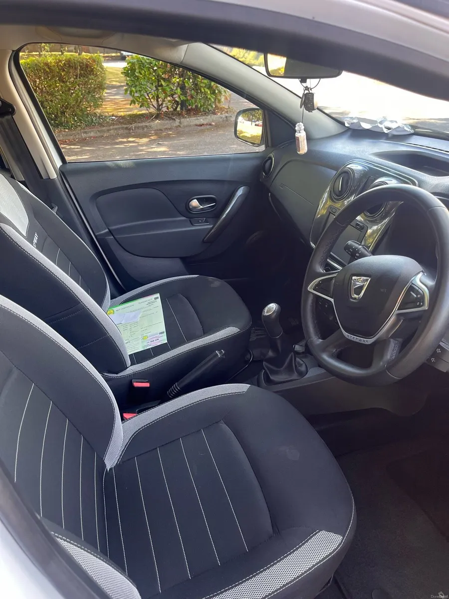 Dacia sandero stepway - Image 4