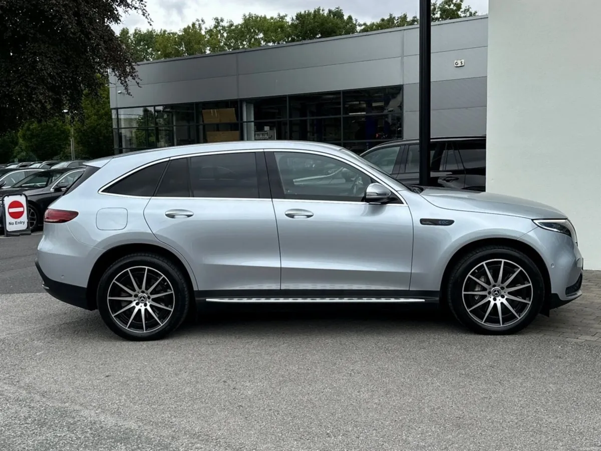 Mercedes-Benz EQC EQC 4004Matic AMG Line,Beautiful - Image 5