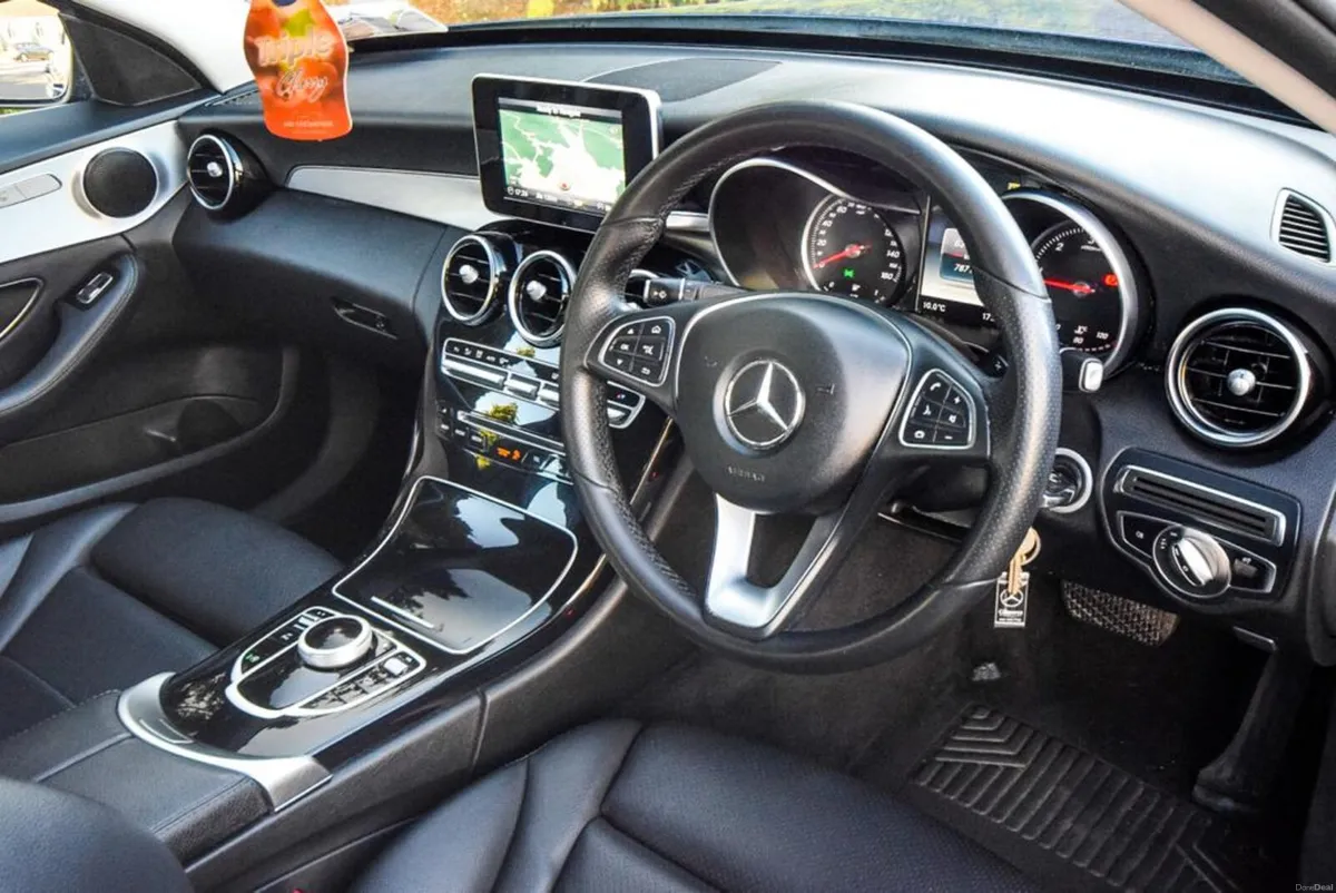 Mercedes Benz C220 2018 - Image 5
