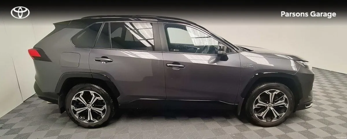 Toyota RAV4 RAV4 PLUG-IN HYBRID SPORT - Image 3