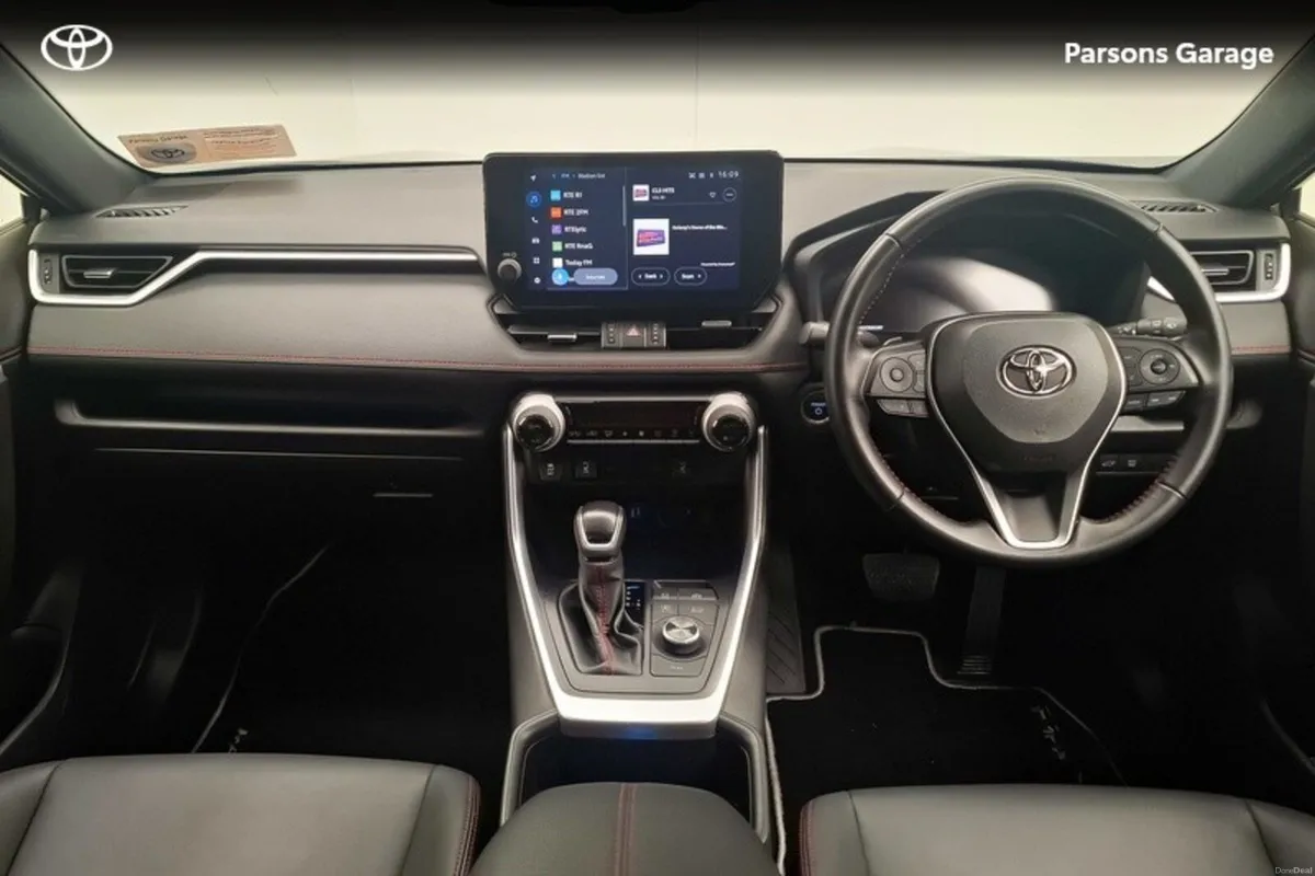 Toyota RAV4 RAV4 PLUG-IN HYBRID SPORT - Image 6