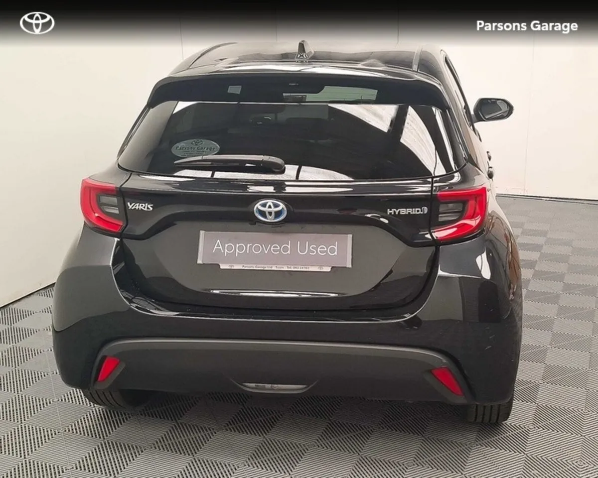 Toyota Yaris 1.5 - Image 4