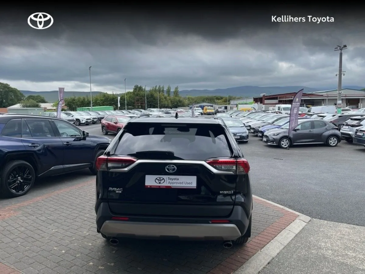 Toyota RAV4 RAV4 HYBRID SOL 4DR AUTO - Image 4