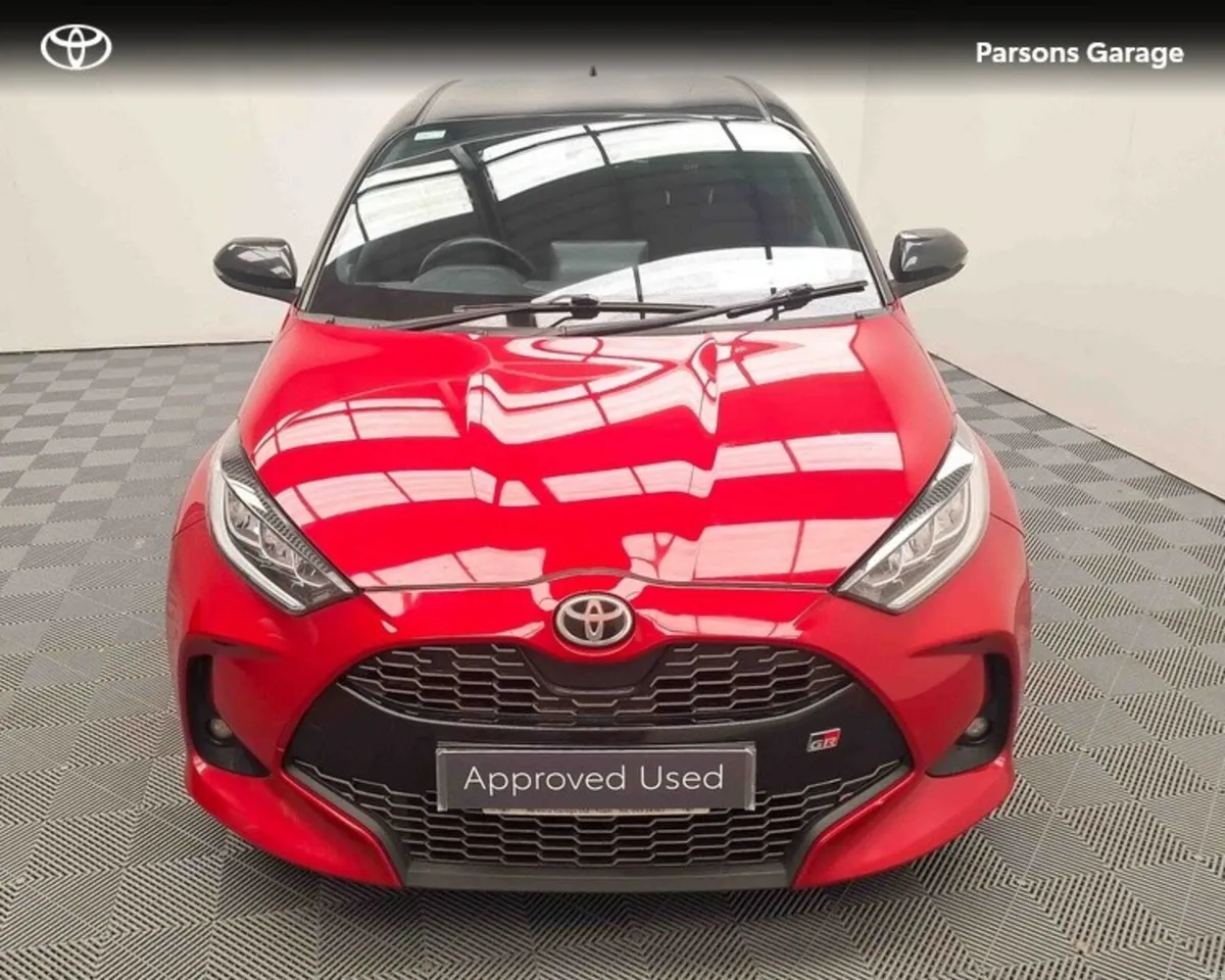 Toyota Yaris 1.5 - Image 3