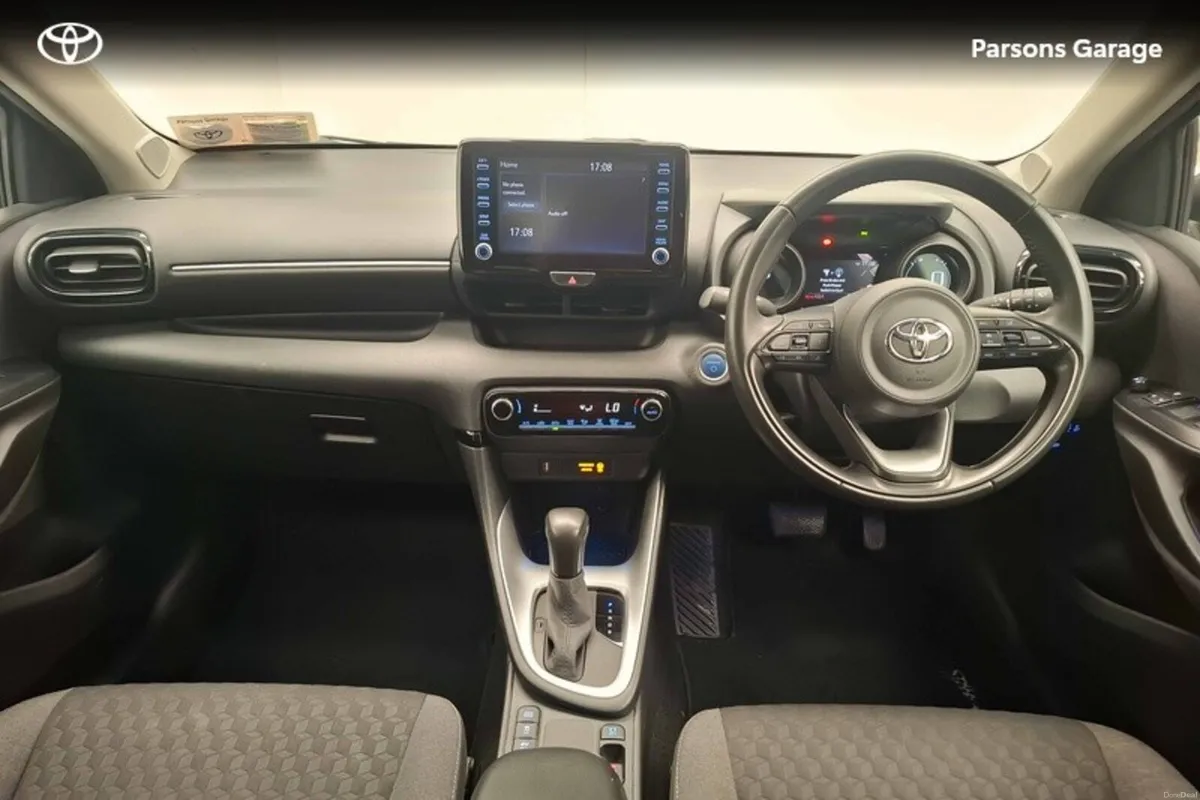 Toyota Yaris - Image 6