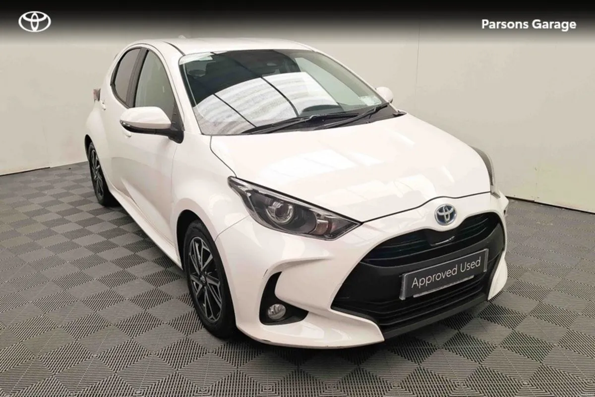 Toyota Yaris - Image 1