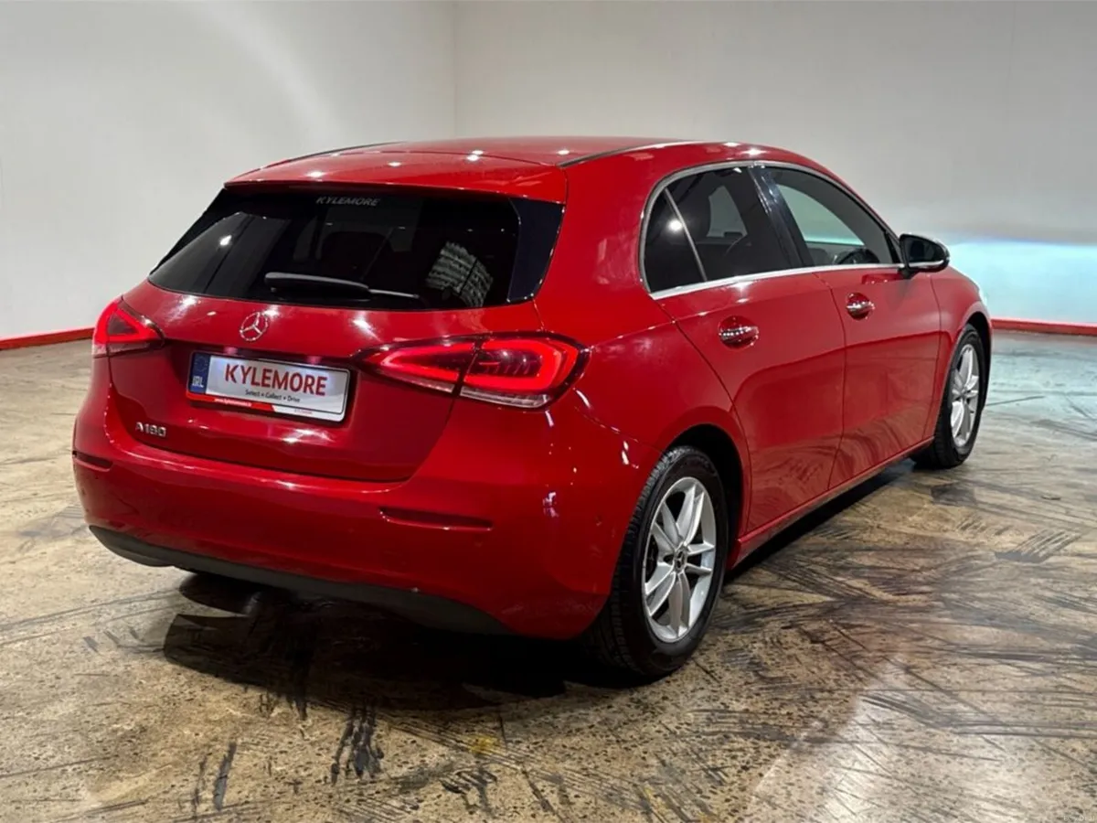 Mercedes-Benz A-Class 1.4 AUTOMATIC A180 STYLE EDI - Image 3