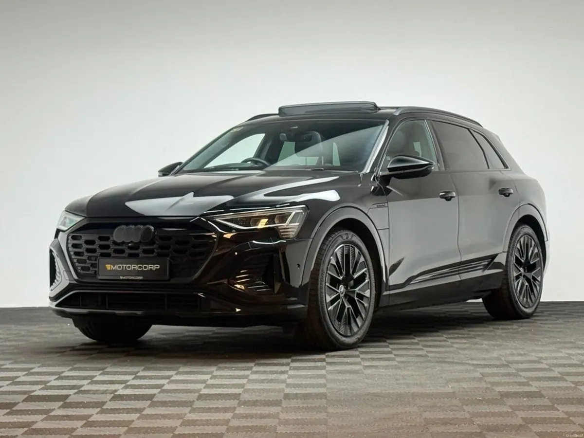 Audi Q8 e-tron BLACK EDITION 55 QUATTRO - Image 3