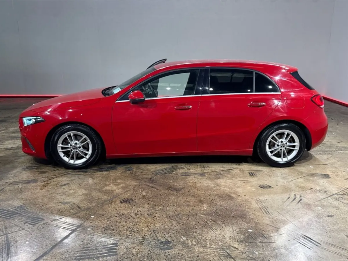 Mercedes-Benz A-Class 1.4 AUTOMATIC A180 STYLE EDI - Image 6