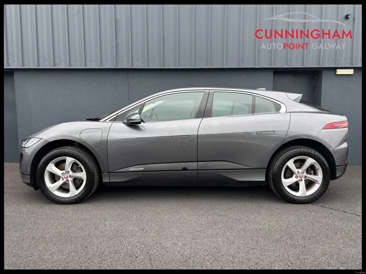 Jaguar I-Pace EV400 S AWD - Image 4