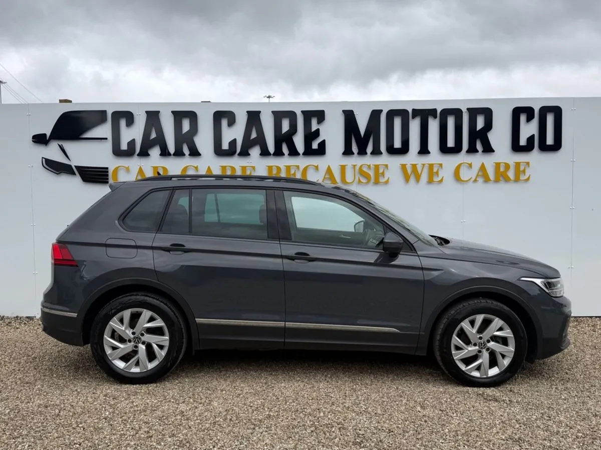 Volkswagen Tiguan Life 2.0tdi D7F 150HP 5 - Image 2