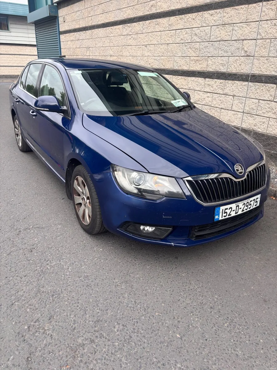 Skoda Superb 2015 - Image 1