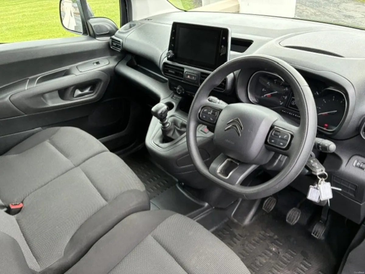 Citroen Berlingo Driver ** €215 VRT ** - Image 3