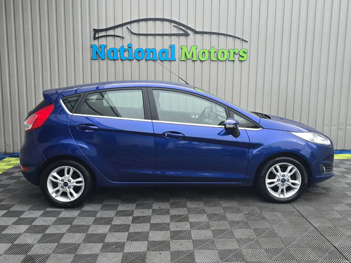 2015 Ford Fiesta Zetec 1.0 PETROL - Image 2