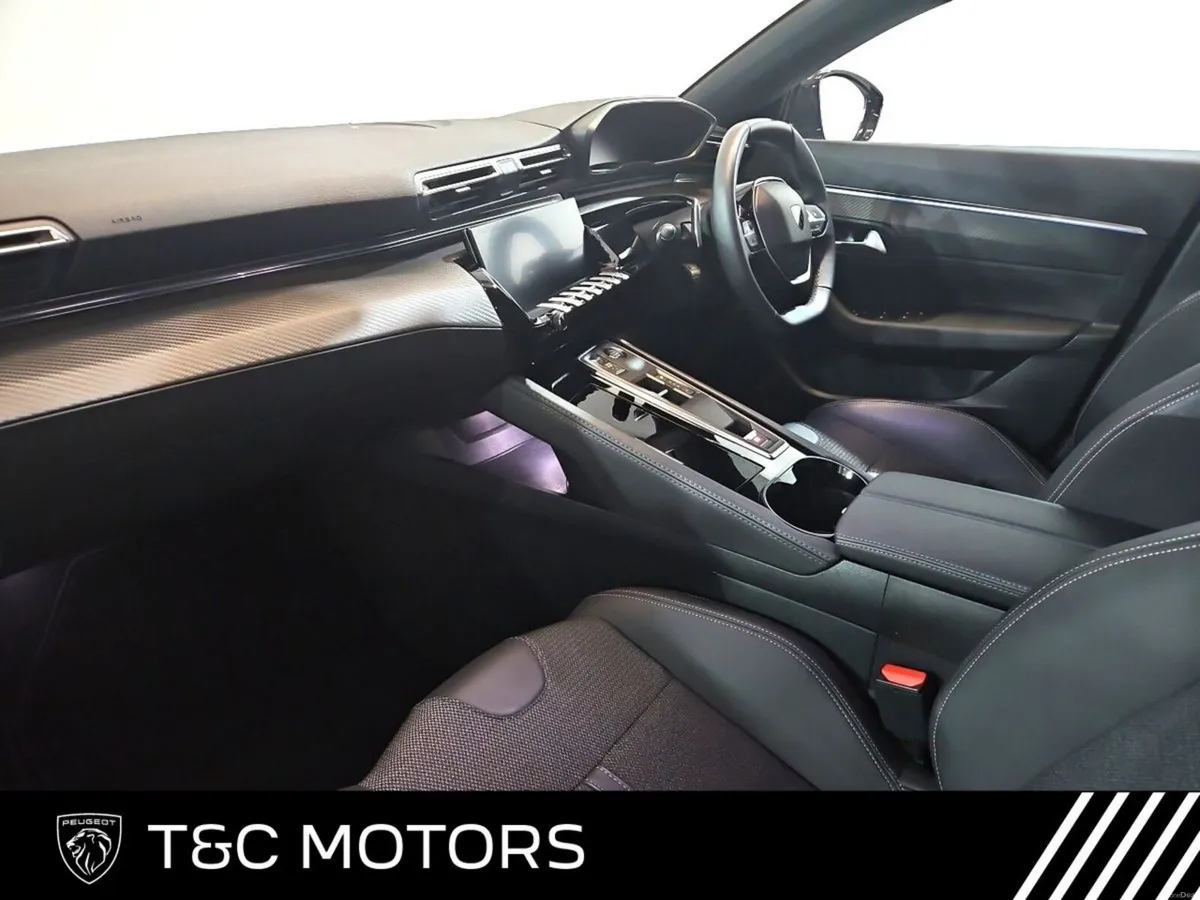 Peugeot 508 HYBRID 180bhp PHEV Allure - Image 4