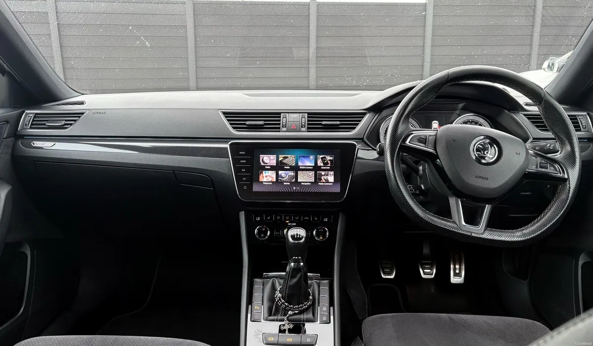 Skoda Superb TDI Sportline 150PS 5DR High Spec - Image 6