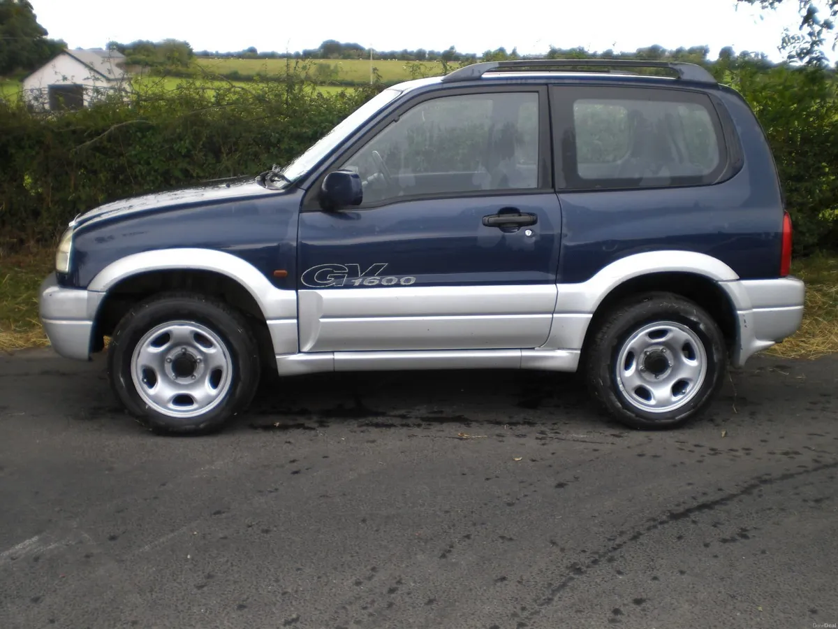 Suzuki Grand Vitara 2004 3 dr - Image 1
