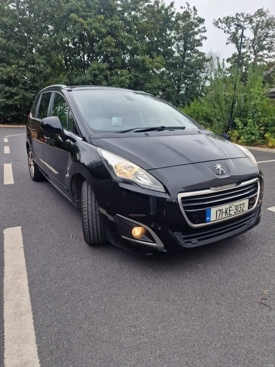 Peugeot 5008 2017 - Image 1