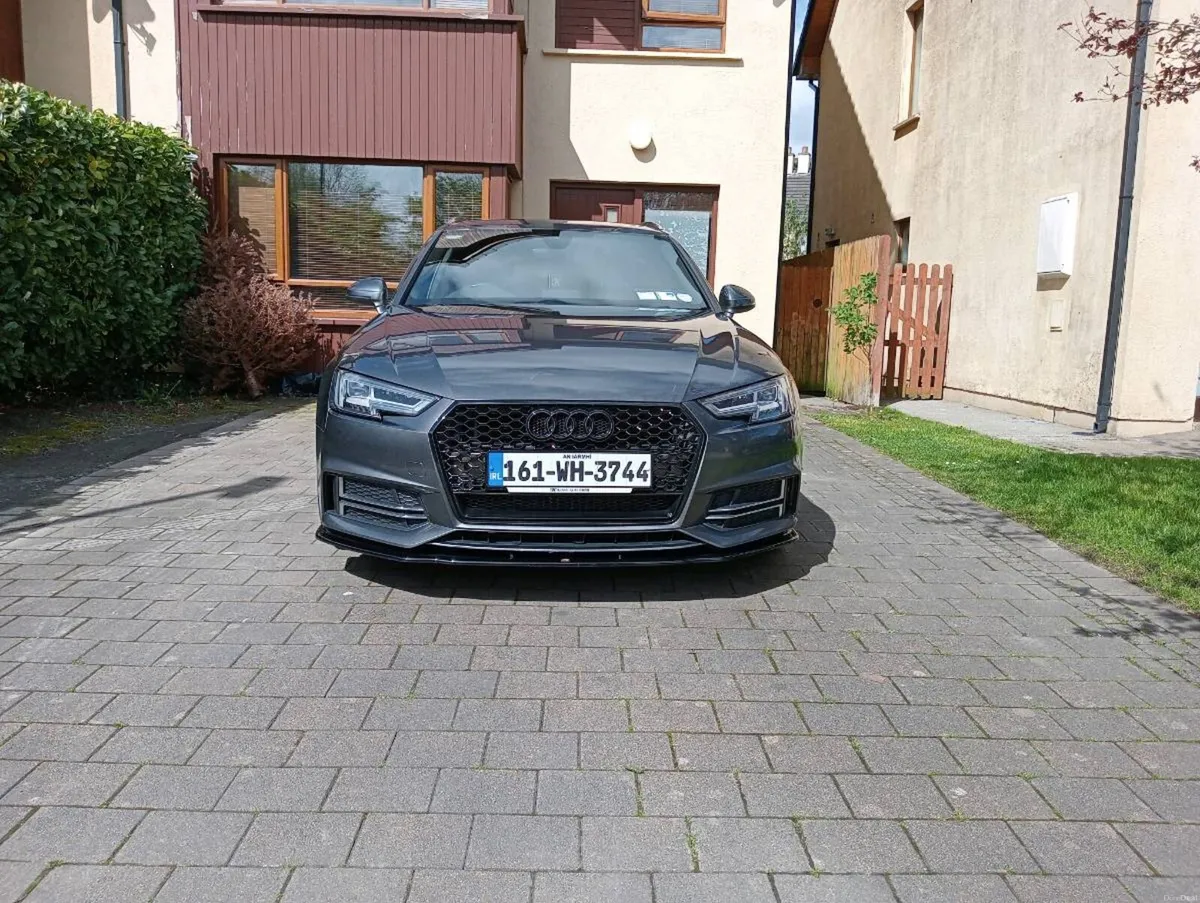 AUDI A4 S-Line Automatic - Image 5