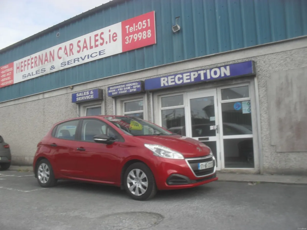 1 YEAR WARRANTY Peugeot 208 2017 - Image 1